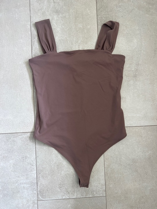 Abercrombie & Fitch Tops - Abercrombie & Fitch Brown Square-Neck Bodysuit size large